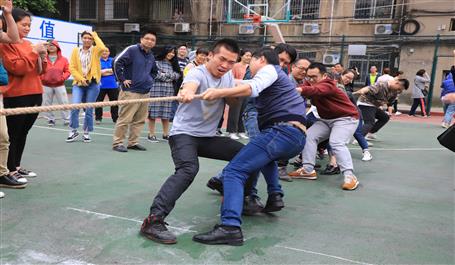 冶建青年有力量！公司團委舉辦“五四”拔河比賽