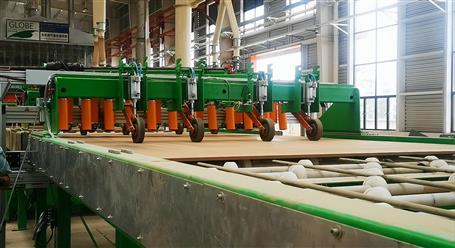 廣西國(guó)旭東騰人造板項(xiàng)目：首板下線！